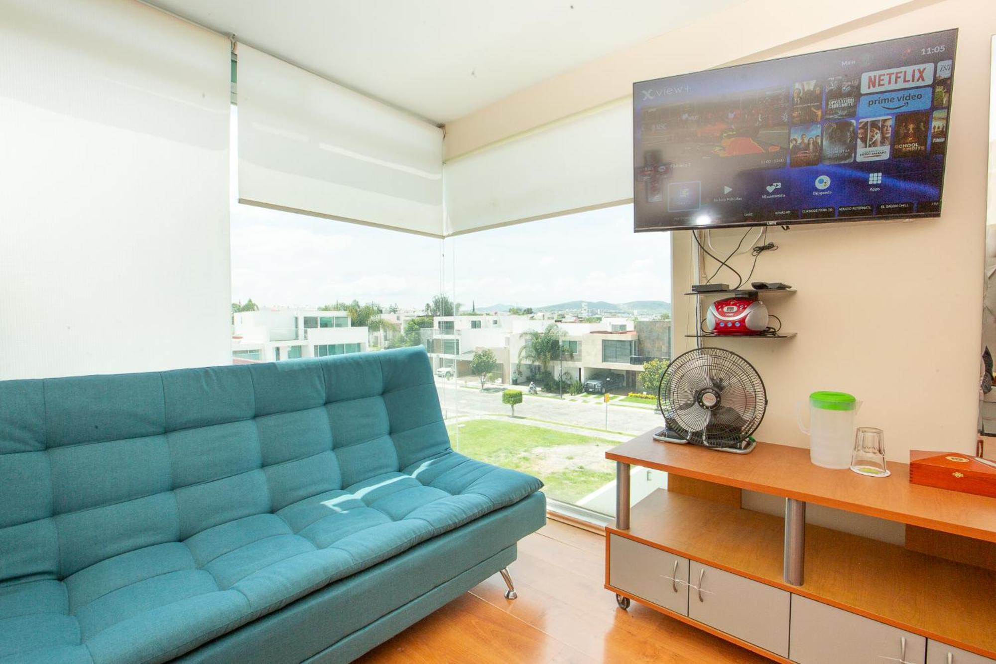 Habitacion Matrimonial Con Cama Y Sofa Para Cuatro Personas Tlaxcalancingo Exterior photo