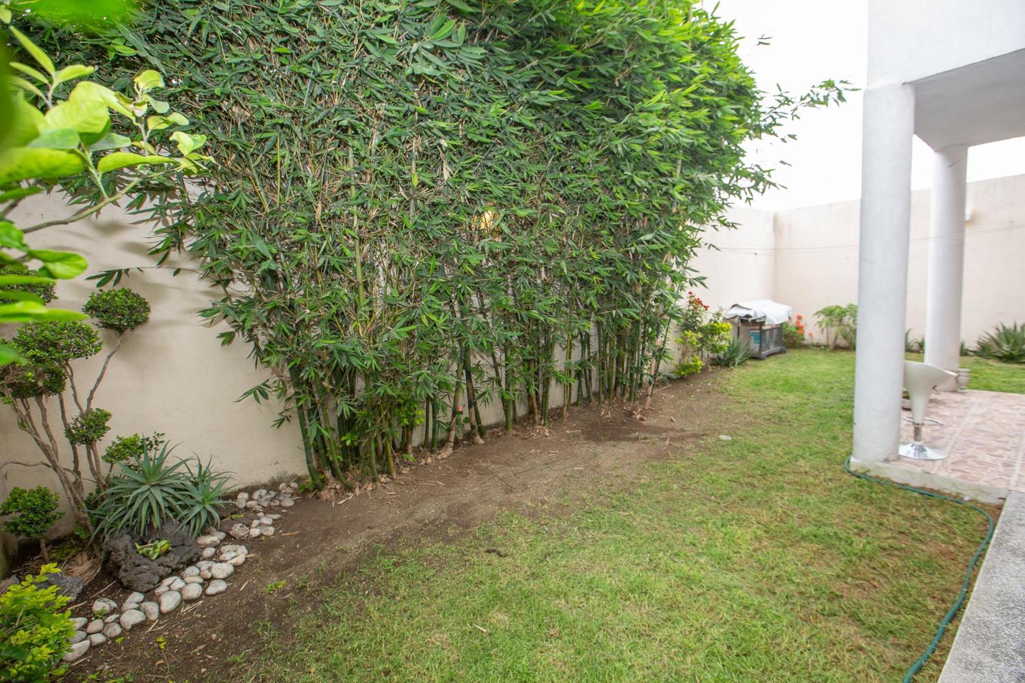 Habitacion Matrimonial Con Cama Y Sofa Para Cuatro Personas Tlaxcalancingo Exterior photo